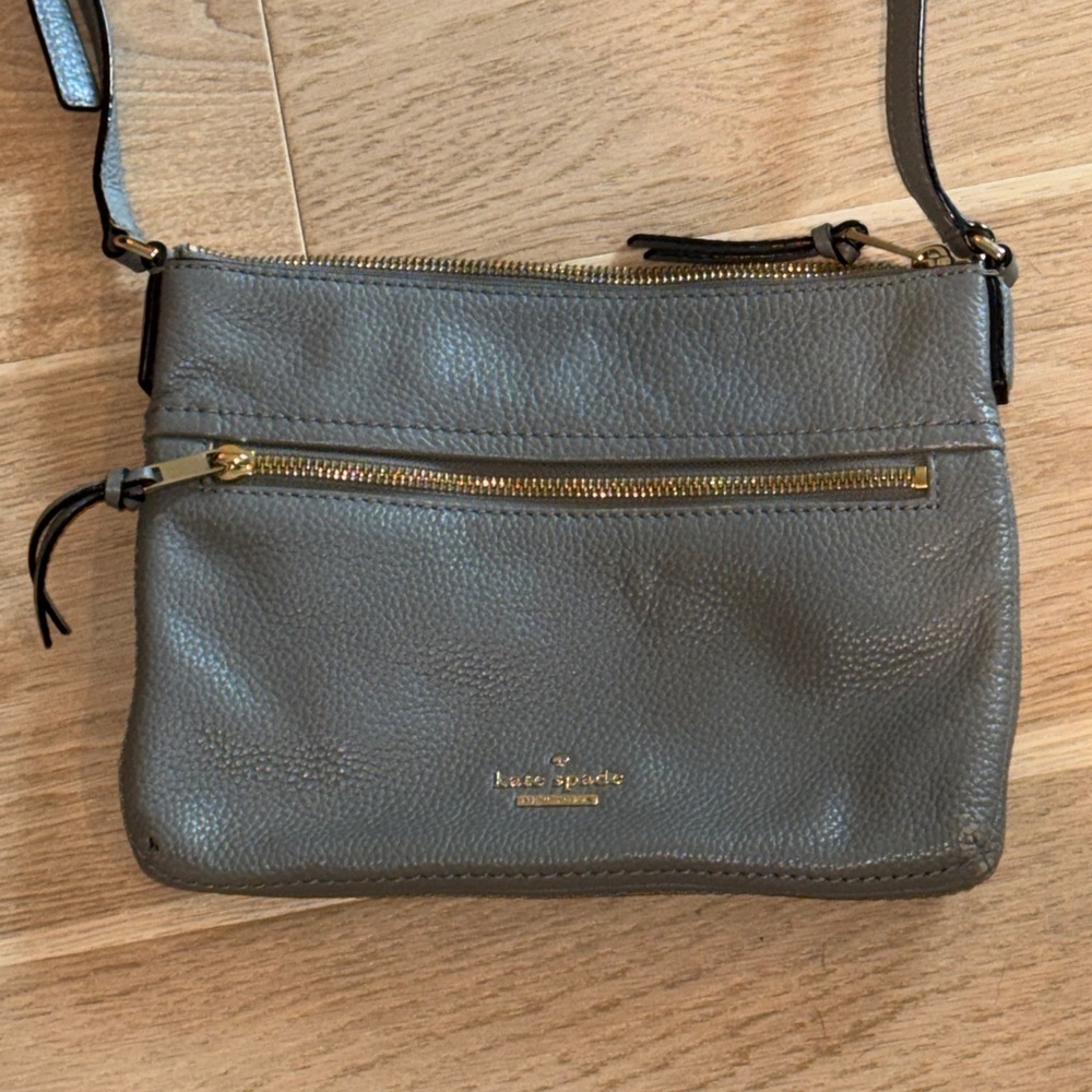 Kate Spade Pebbled Leather Crossbody Bag in Taupe Gray